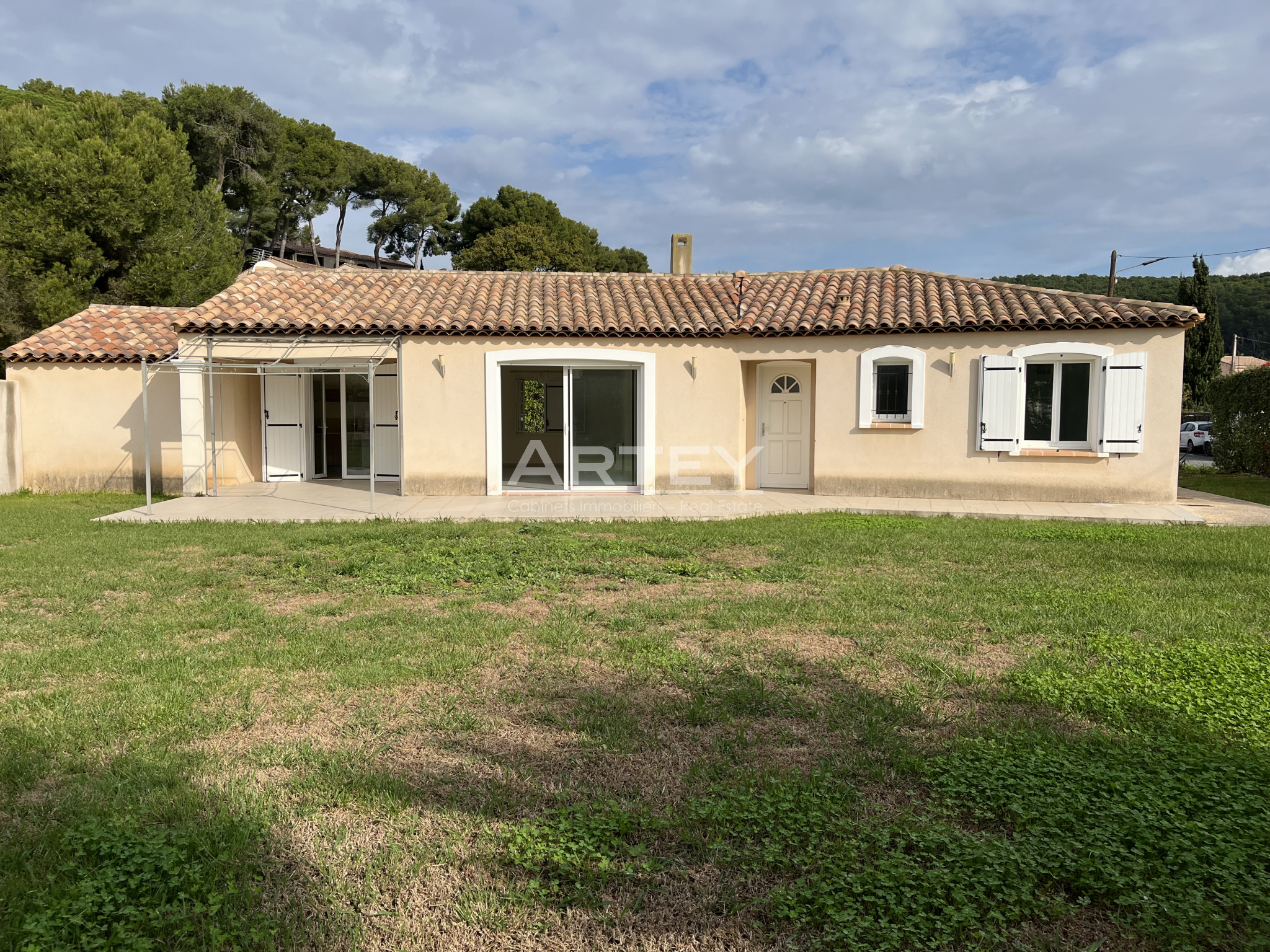 Maison-Villa - Carqueiranne 83320