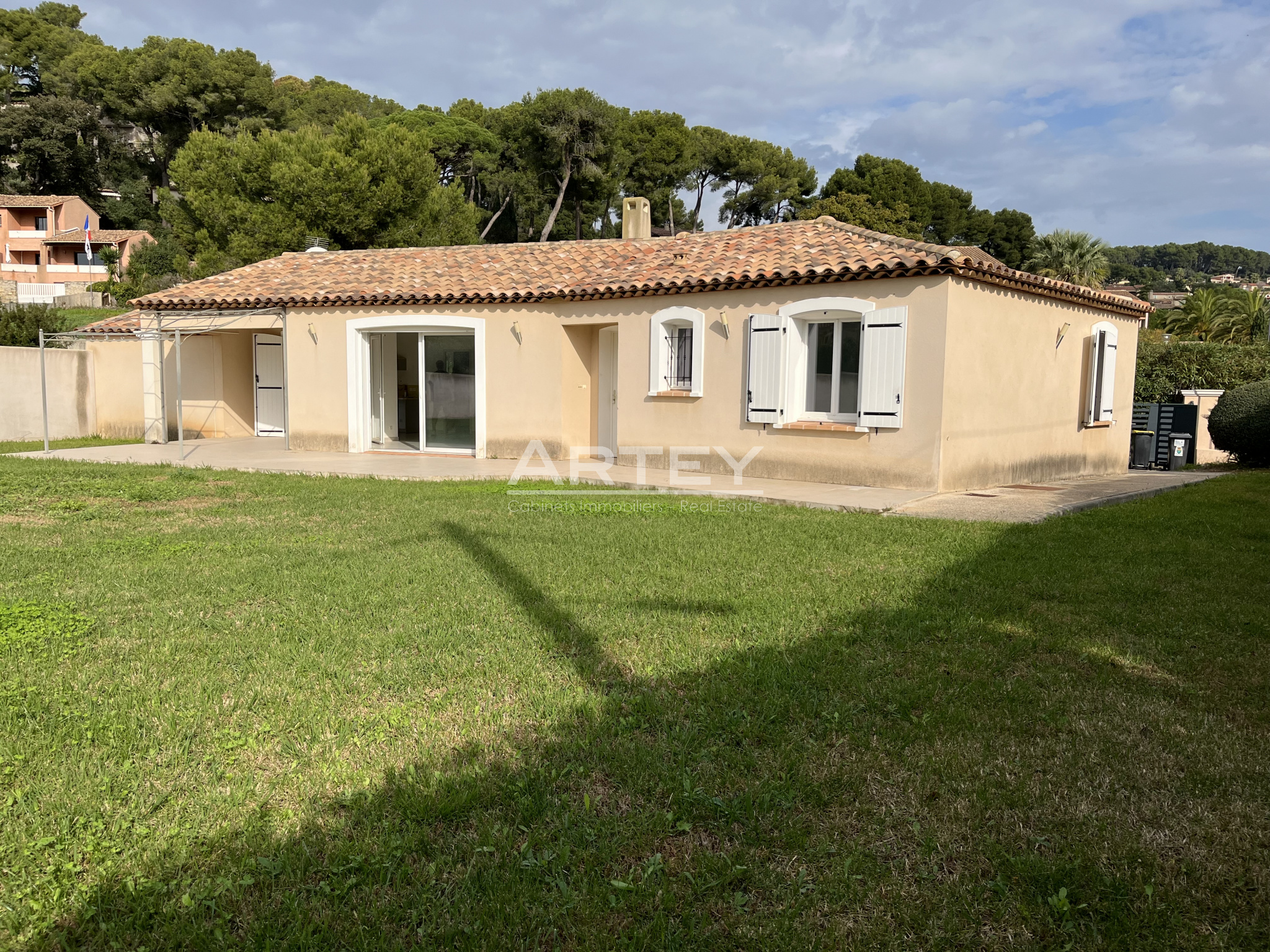 Maison-Villa - Carqueiranne 83320